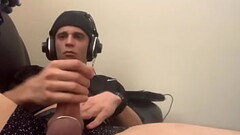 Big dick jock jerking gigantic load all over his jersey after a match Thumb