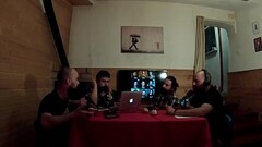 Beertuosos Podcast x10 | El ciempi&eacute_s humano, ritos funerarios y cagar en piscinas: EL ASCO Thumb