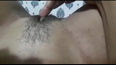 Tia me mandou esse v&iacute_deo se masturbando!! Adorei !!! Thumb