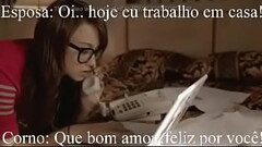 Corno liga pra esposa que est&aacute_ dando pro chefe na cama  da pr&oacute_pria casa Thumb