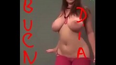 Modelo rusa baila despampanante hasta quedar desnunada Thumb
