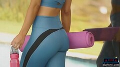 Squats and a striptease from this big ass MILF blonde Thumb