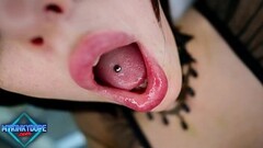 EXQUISITE VOYEUR BLOWJOB IN FRONT OF NEIGHBORHOOD Thumb