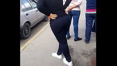 Me para el culo esta putita cuando se da cuenta que la estoy grabando.. Thumb