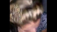 Mi amiga samanta me la chupa en publico Thumb