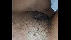 Amiga d. ense&ntilde_ando la vagina Thumb