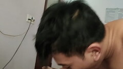 A h&agrave_ng x&oacute_m nghiện B&uacute_ Thumb