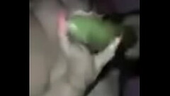 Chica d&aacute_ndose placer Thumb