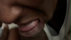 ..she acted like she didnt know it was supposed to cum !! Thumb