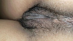 Mi esposa d. y le abro la vagina Thumb