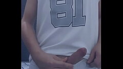 Novinho de cueca branca mostra o pau Thumb