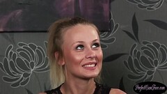 British beauty sucking cock before facial Thumb
