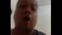 Thằng gi&agrave_ nứng cặc đăng video thủ d&acirc_m l&ecirc_n Facebook của người kh&aacute_c Thumb
