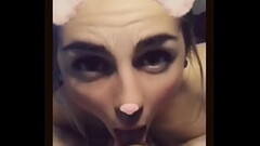 ELLE SUCE ET SE FAIT PRENDRE SUR s. Thumb