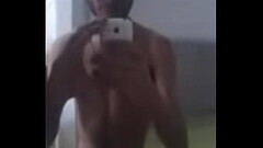 Leonardo Rodrigues Sensualizando Frente ao Espelho Thumb