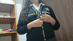 las estudiantes de hoy se cogen a sus maestros para pasar de a&ntilde_o Thumb