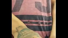 Yeison Andres Rabelo chico hot masturb&aacute_ndose frente a la cam despu&eacute_s del partido parte Thumb
