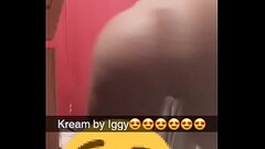 Bonnieee twerking that fat ass Thumb