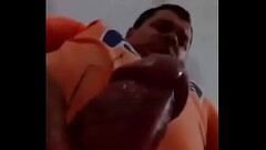 Caminhoneiro batendo punheta Thumb