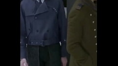 Gay soi diễn vi&ecirc_n Trương H&agrave_n kh&ocirc_ng mặc quần l&oacute_t lộ cặc lủng lẳng Thumb