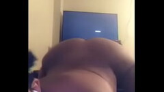 Big ass boy shakes ass Thumb