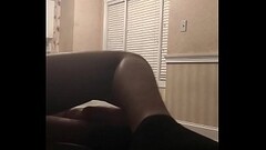 Mi novia se sienta en mi verga Thumb