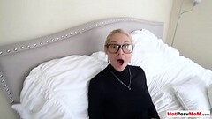 Annoyed cougar stepmother fucks her innocent stepson Thumb