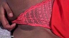 Get up close to Nia Nacci'_s wet pussy Thumb