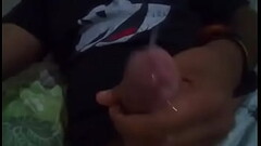 Novinho safado gozando Thumb