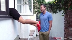 Stepmom tries to get inside and we get in her Thumb