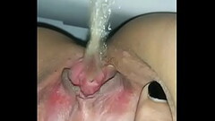 Em g&aacute_i mắc đ&aacute_i qu&aacute_ chịu kh&ocirc_ng nổi n&ecirc_n đ&atilde_... Thumb