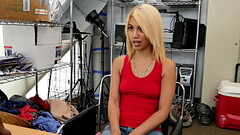 Blonde petite pornstar blows like a professional at black casting agent'_s trial Thumb