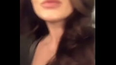 Revise el celular de mi t&iacute_a y encontr&eacute_ un video donde ense&ntilde_a las tetas y la pan Thumb