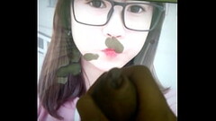 Bắn tinh l&ecirc_n mặt em Chi P&eacute_ Thumb