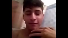 Mangueira fodendo novinho no chuveiro com bola na boca Thumb