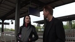 Angequatscht und abgeschleppt. das kannst Du auch ! Thumb