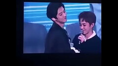 NOVINHO COREANO SEDUZINDO AMIGO HETERO PAUZUDO PRA LEVAR SURRA DE PIROCA MAS S&Oacute_ NA BRODERAGEM Thumb