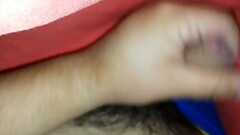 Paja acostado en mi cama en mi casa Thumb