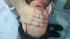 Putinha casada tomando todo meu leitinho e o corno s&oacute_ assistindo no sofa Thumb