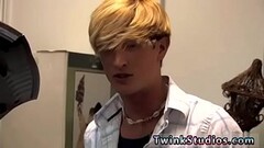 Army gay sex vid first time Levon Meeks is lending Gabriel Kelly a Thumb