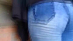 Hermoso culo en jeans Thumb