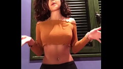 y. girl dancing Thumb