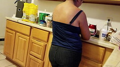 Hermoso culito Suegra Thumb