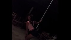 BAILANDO EN EL TUBO Thumb