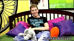 Emo gay porn tube and gang boy teen first time Keith Conner is one Thumb