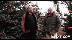 Horny dude is on a journey and gets blown by a taking hooker Thumb