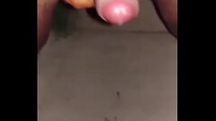 cum Thumb
