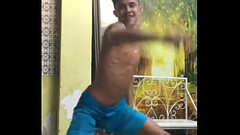 MODINHA DE DAN&Ccedil_AR SEM CUECA NO INSTAGRAM Thumb