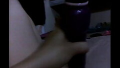 Se mete su Dildo morado milf mexicana Thumb