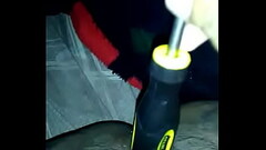 Kassandra gordita mexicana masturb&aacute_ndose con un desarmador Thumb